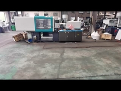 Línea de máquina de moldeo por inyección de perchas de plástico con alta calidad y rendimiento