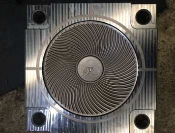 El moldeo a presión del corredor frío moldea moldes delanteros y traseros plásticos de la cubierta de la fan